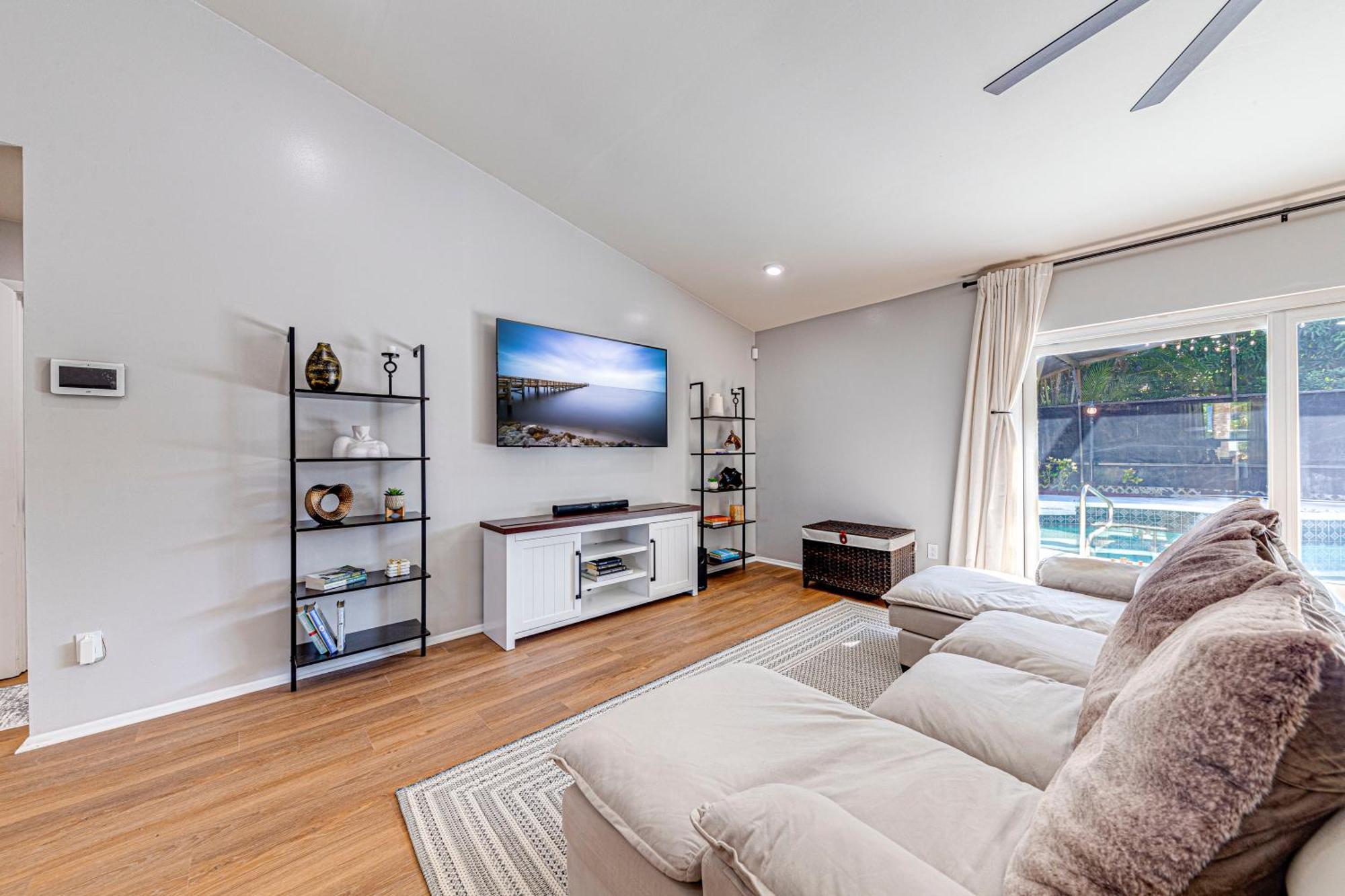Beautiful Home, Centrally Located To Parks With Pool Hébergement de vacances Orlando